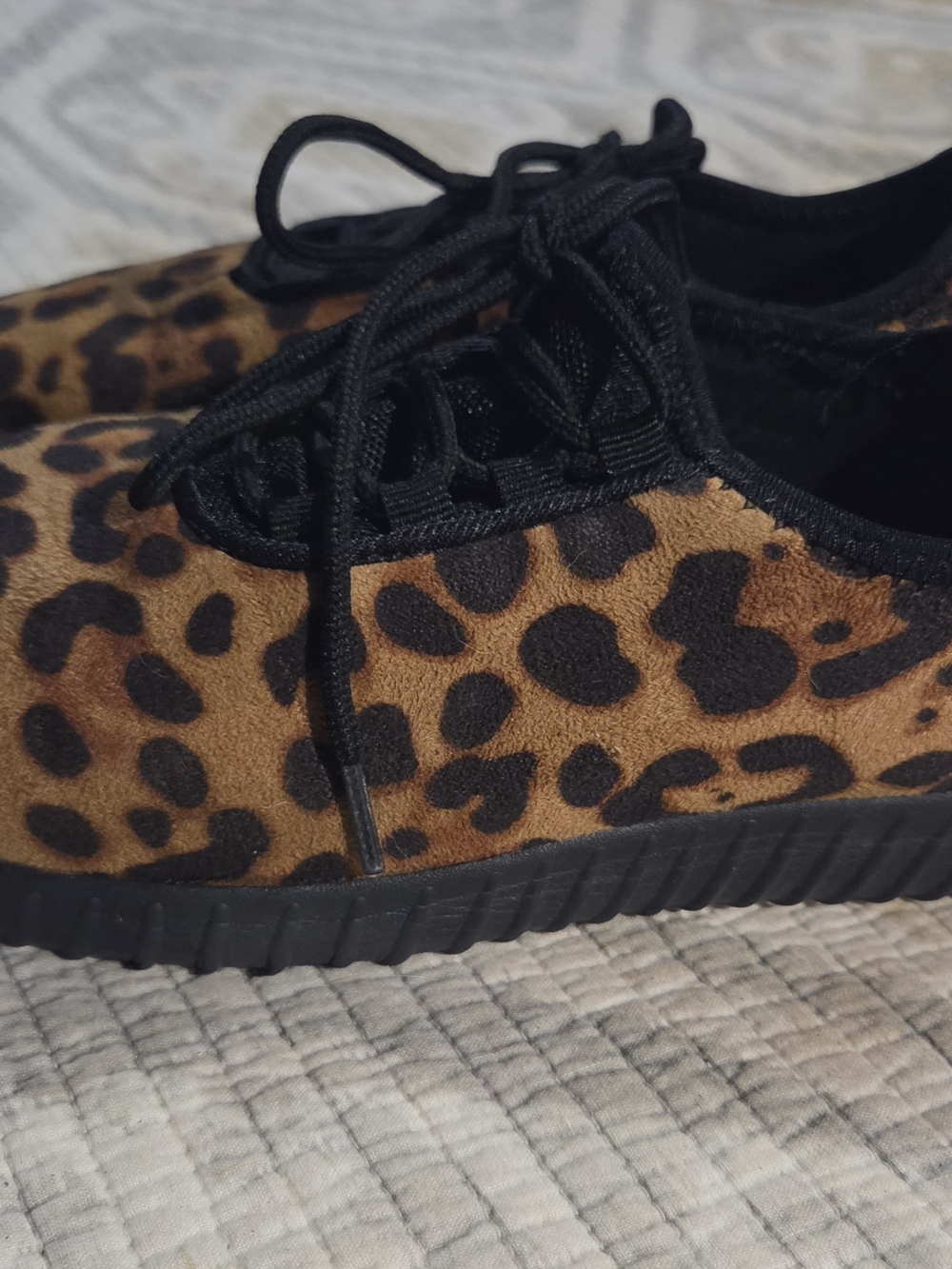 Leopard Print Lace-Up Casual Sneakers - Black & Brown